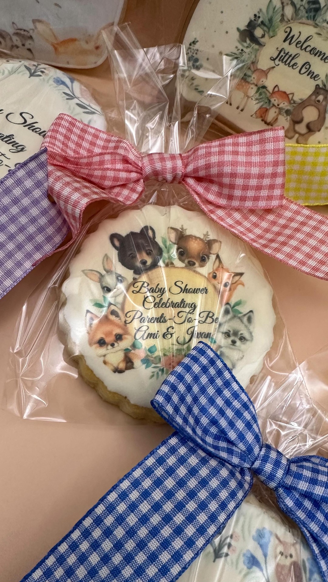 Having a baby? Having a party? Get well wishes, Holiday Greeting? Whatever the occasion is, We have your custom baked goods. Have you ordered yet? #CustomBakedGoods #We Ship!