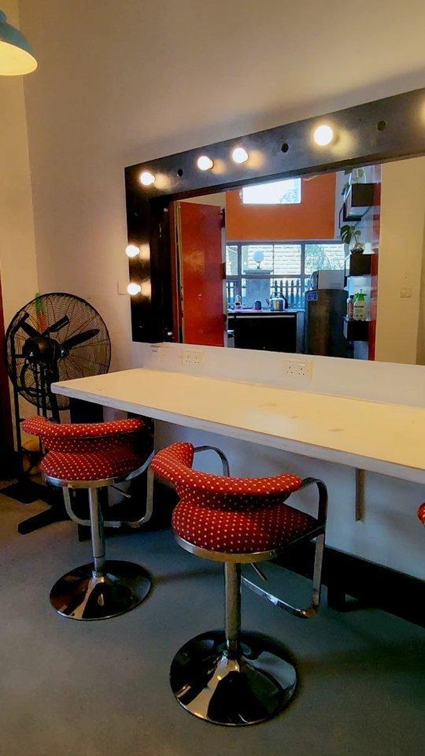 Welcome to an amazing World of Possibilities! 🎉 Step into the Shifteye Studios, Hurlingham and bring your Event Vision to life! ✨ From corporate gatherings, chic soirées and amazing photoshoots. It's time to bring your vision to life! 💫🎶 #ShifteyeStudios #EventSpace #CreativityUnleashed #EventPlanning #YourCanvas #VersatileVenue #VenueForHire