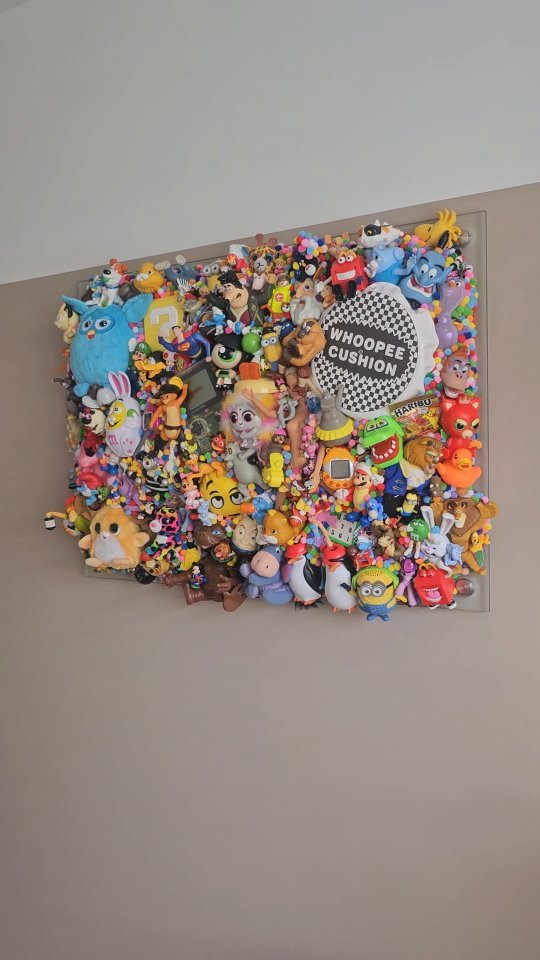 🧡
#kunst #speelgoed #toys #toysart #art #macdonalds #mcdonalds #furby #toystory #disney #minions #wallart #walldecor #wallpainting #wallartdecor