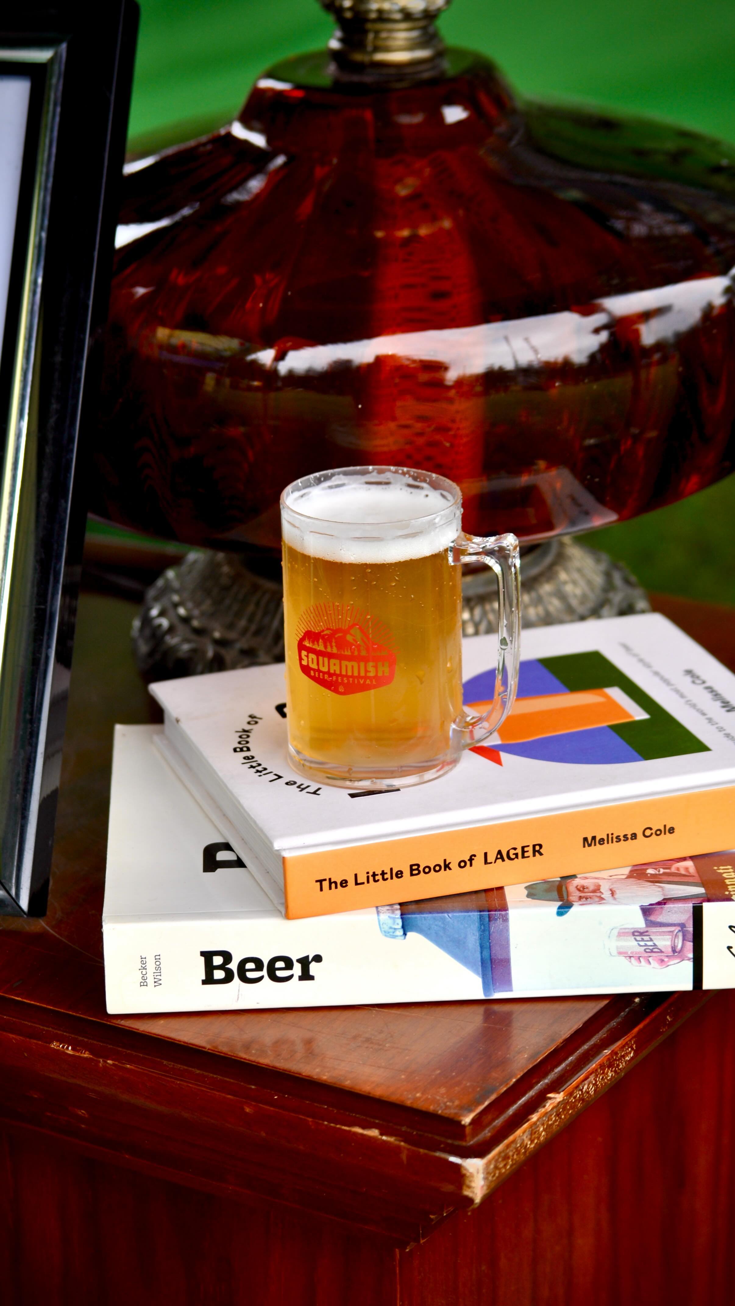 🍻🍻 Thank you Squamish 🍻🍻
Last weekend we participated in our very first Squamish Beer Festival. It may have poured rain, but it also poured good times! You fine folks came out and stayed out, allowing us the chance to get in some good banter and showcase some fine lagerbiers. Thank you @squamishbeerfest for having us and putting on a great event.
It is officially event season, and you will find us at a few more in the near future. Next up is @vcbw on Saturday June 6th at the PNE grounds. Grab tickets if you haven’t already and come say hi!
#squamishbeer #squamish #beer #houseoflager #lager #hol