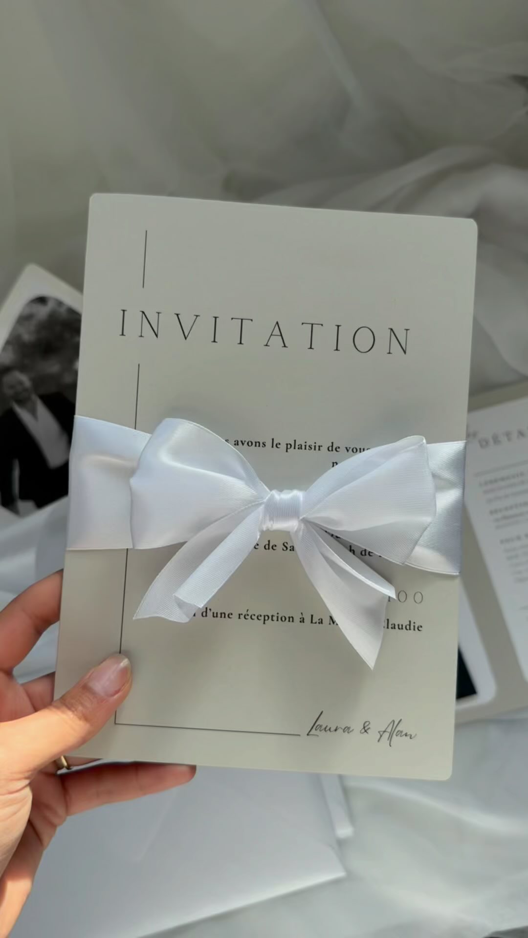 💍 Faire part de mariage pour 2025 ready to be sent ! ✨
Ladies, avez vous déjà envoyer les votre ?
#fairepartmariage #mariage #mariage2025 #weddinginspiration #wedding #inspirationmariage #bride #brodetobe #bride2025 #papeterie #stationery