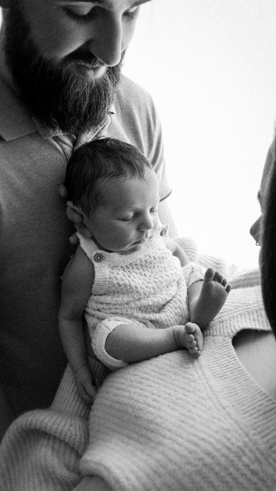 These two were so adorable together. A newborn session I'll always remember 🥰
For newborn session enquires, please visit my website from link in bio.
#newbornanddog #babyandfurbaby #newbornandfurbaby #familyphotographeruk #northwalesbusiness #wrexhambusinessowner #wrexhamphotographybusiness #northwalesphotographybusiness #northwalesfamilyphotographer #northwalesnewbornphotographer #midwalesbabyphotographer #wrexhammums #midwalesmums #northwalesmums #newbornphotographerwirral #newbornphotographernorthwales #wrexham