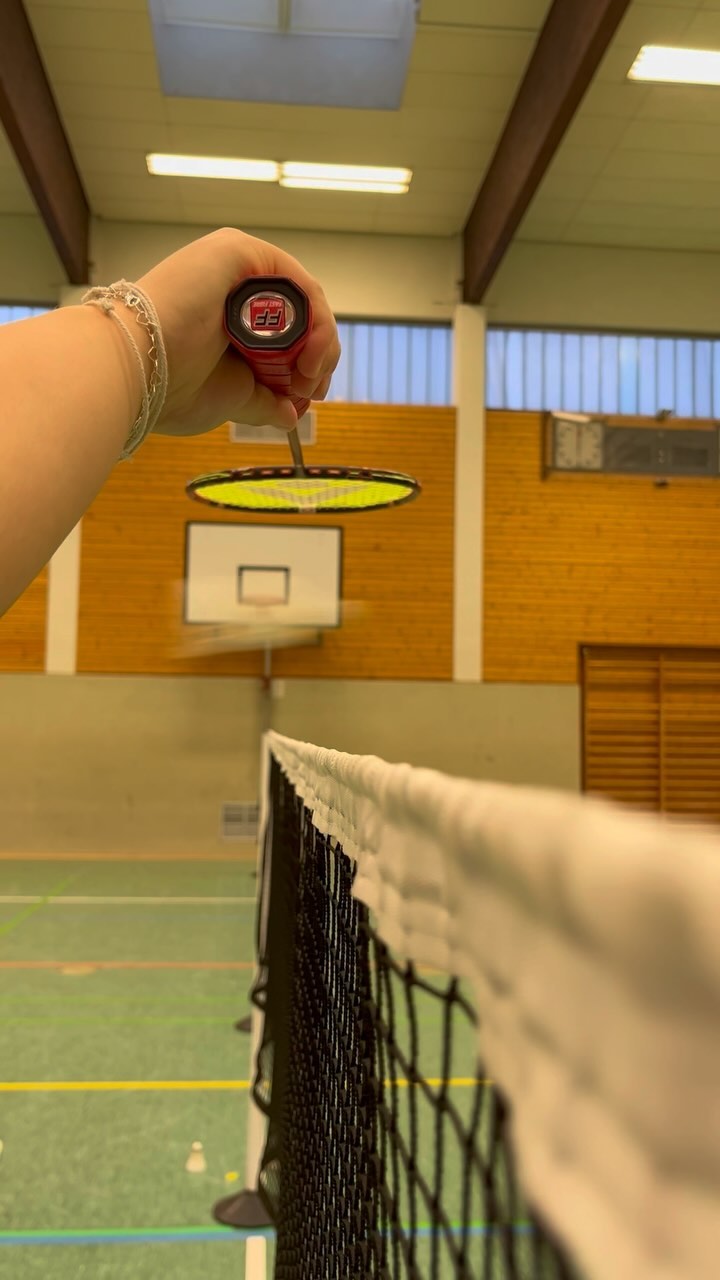 Practice makes perfect.
#badminton #badmintonlovers #badmintontraining #badmintontutorial #marburg #sport #trainingbadminton #training #vflmarburg #marburgbadminton #sports #trendingreels #trending #instagram #motivation #grind #hessen #mittelhessen