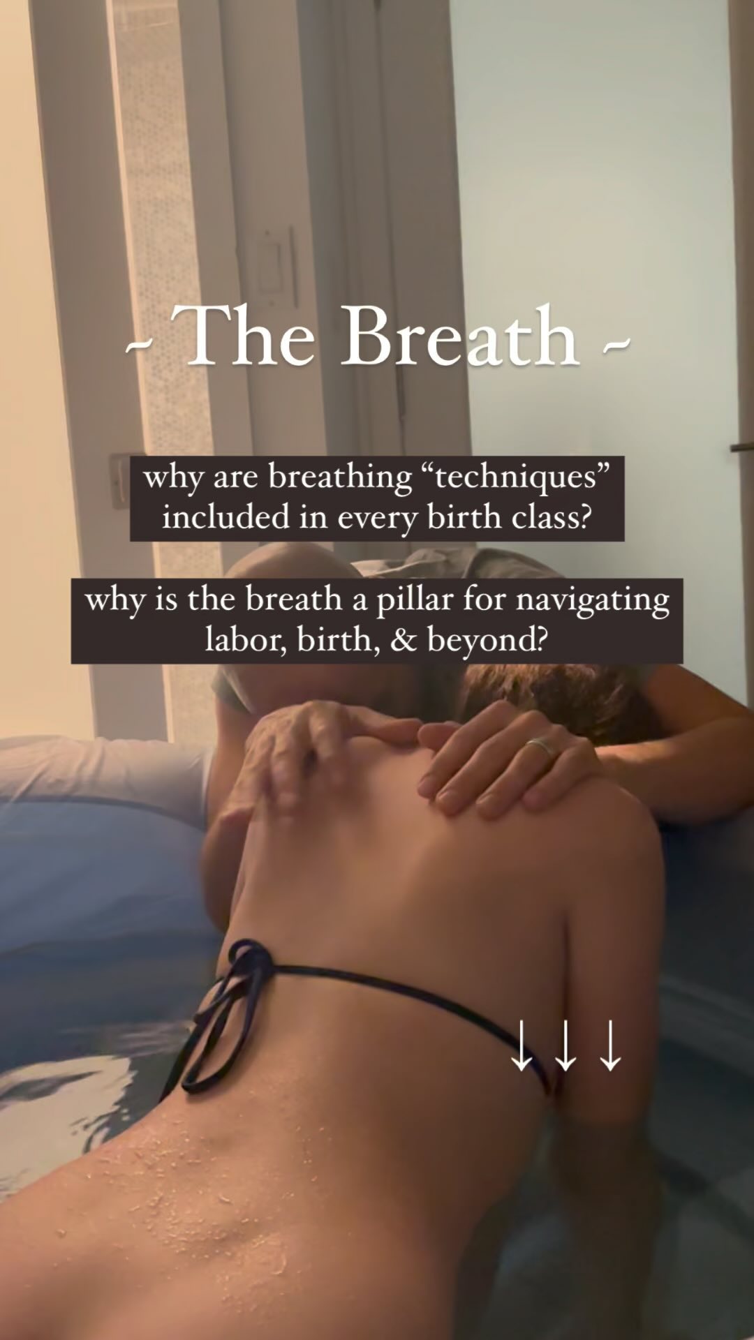 💫our breath serves as the bridge between our mind & our body 💫
our breath informs our body about the state of our mind with its differing rhythmic patterns ~ each pattern arriving with it’s own unique messaging..
deep controlled breathing informs our nervous system:
~ we are safe.
~ the growing intensity of surges is not a threat.
~ it is safe to continue through the labor portal to meet our edge & our baby.
in contrast, shallow erratic breathing alerts our nervous system to activate its sympathetic state (fight or flight) to help us combat the perceived threat..
if our nervous system perceives danger, our bodies brilliantly stall labor (oftentimes a painful process) until the threat is cleared to protect our baby from any harm from the outside world.
our breath is our built in warm blanket that holds the power to soothe us through it all <3
#birth #birthbreathing #birthbreathingtechnique #birthworker #homebirth #waterbirthing #waterbirth #midwife #doula