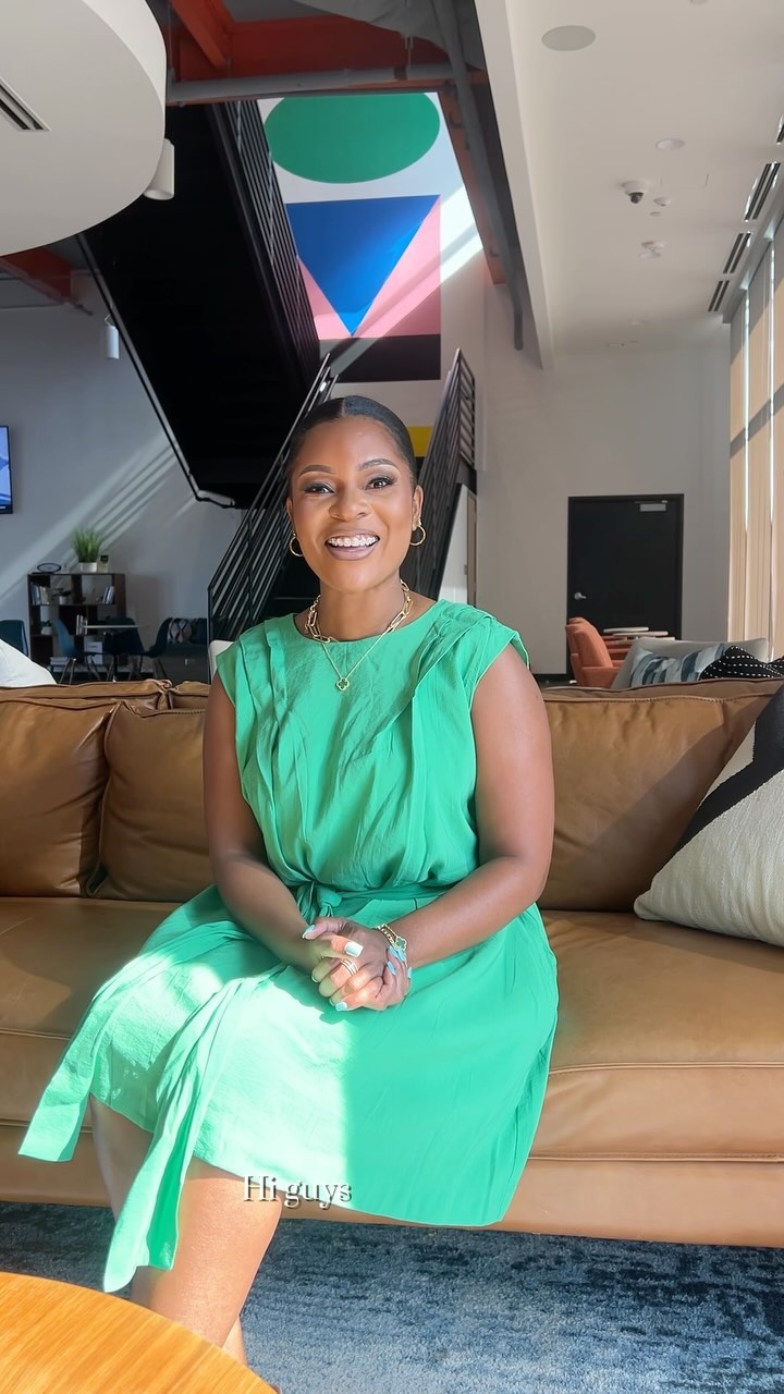 Client Photoshoot📸 today we captured both photo and video for @donnaw_topdollarcfo a virtual accounting and bookkeeping company centered around childcare and assisted living owners!
#dallasmarketing #dallasmarketingagency #socialmediamanager #socialmediamarketingagency #dallasvideographer #dallasphotography