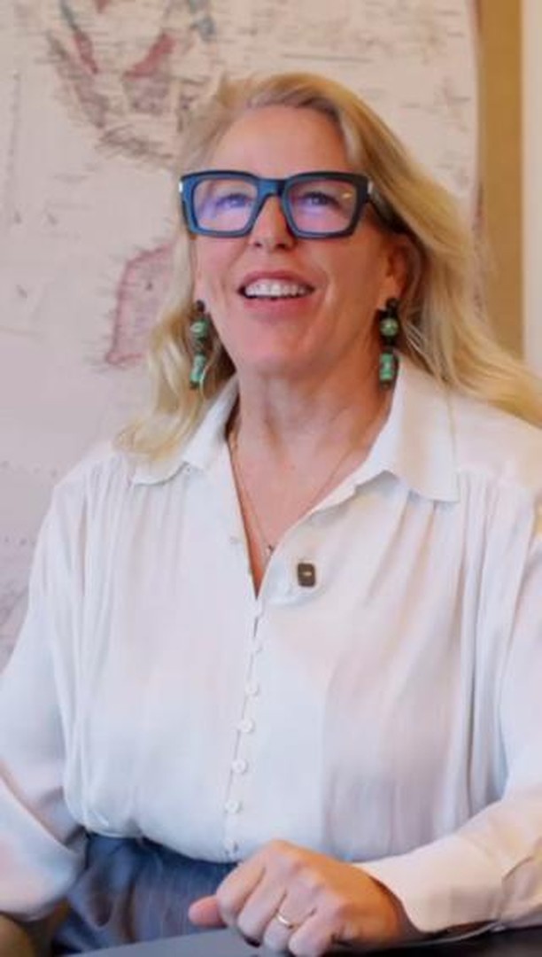 Who said legal firms are boring? Get to know our CEO, Emma Harvey! #HarveyLawyers #Moraira #Teulada #Benissa #Calpe #SpanishLaw #PropertyLaw