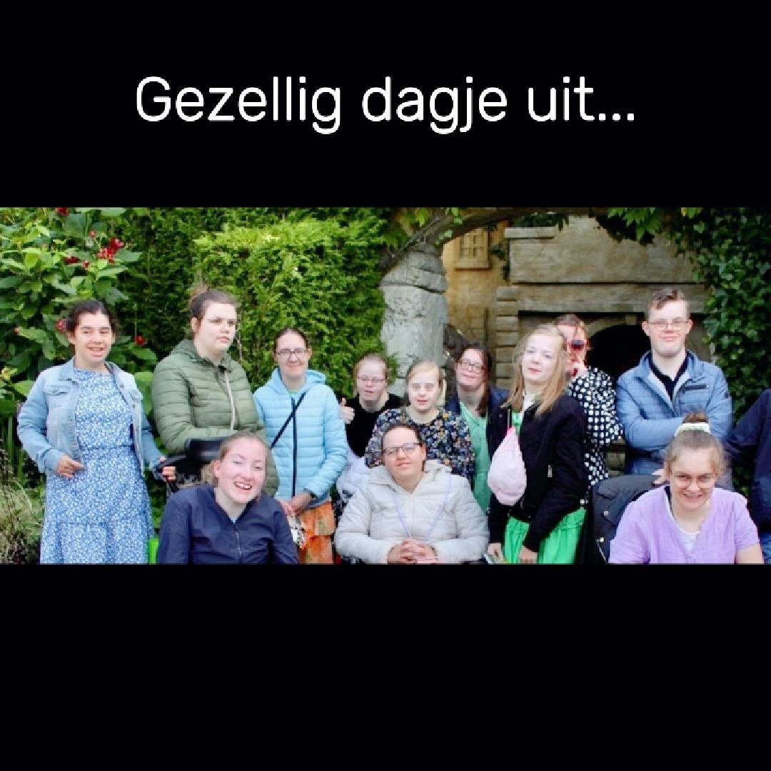 Gisteren zijn we als werkgroep een dagje uit geweest. ๐ Het was weer reuze gezellig! #zandsculpturengarderen #proeverijdeontmoeting #grootmiddendorp