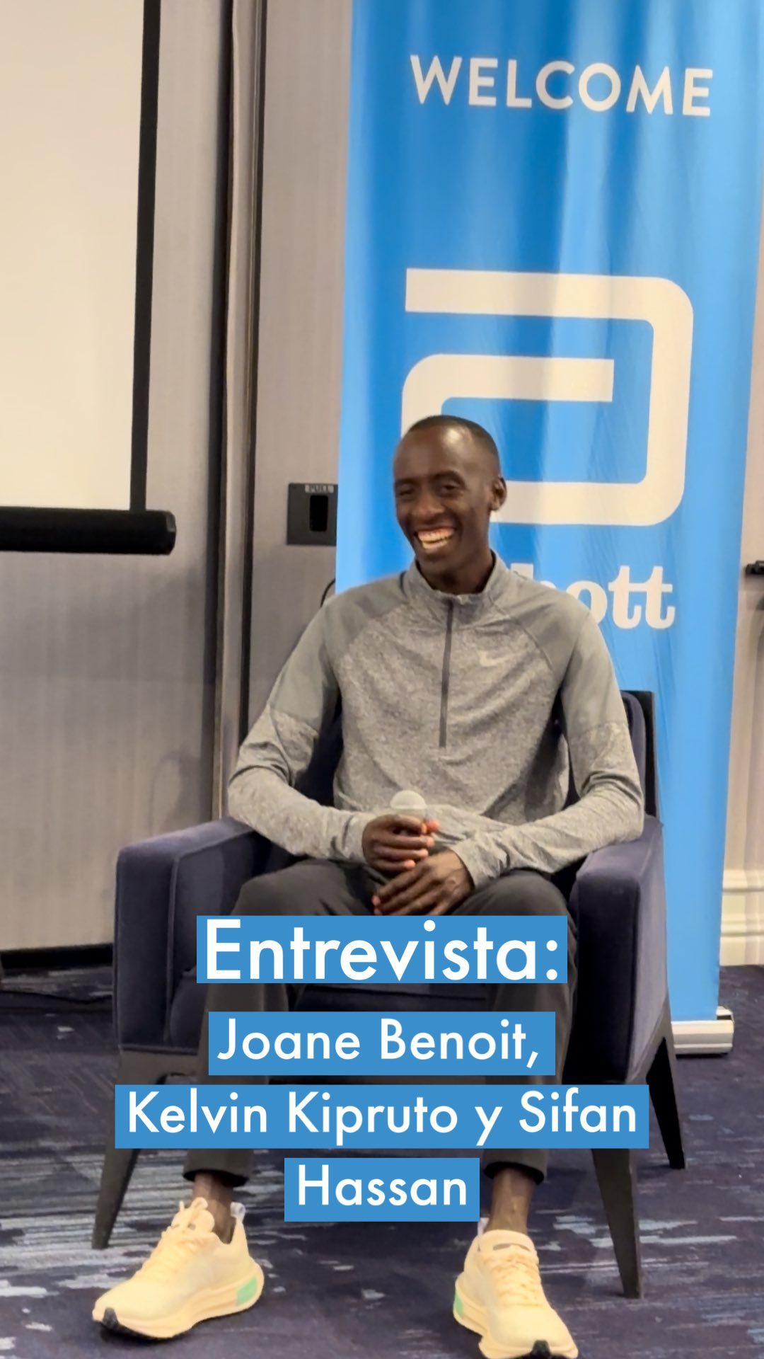 Luego del @chimarathon en @abbottglobal nos regaló presenciar una entrevista privada con @kelvin_kiptum_ @sifanhassan realizada por @joanbenoitsamuelson
⠀⠀⠀⠀⠀⠀⠀⠀⠀
Es un honor haber podido compartir estos momentos tan increíbles con los dos que acaban de romper récord mundial en maratón y con la primera mujer en ganar un maratón olímpico en 1984.
⠀⠀⠀⠀⠀⠀⠀⠀⠀
Gracias a @abbottglobal y @ensurecadr por esta maravillosa sorpresa! Gracias por apoyar nuestro deporte.
⠀⠀⠀⠀⠀⠀⠀⠀⠀
#EnsureAdvance
#LifeToTheFullest
#MaratónDeChicagoConEnsure
#AbbottWMM
#AD
#chimaraton
#kelvinkiptum
#siganhassan