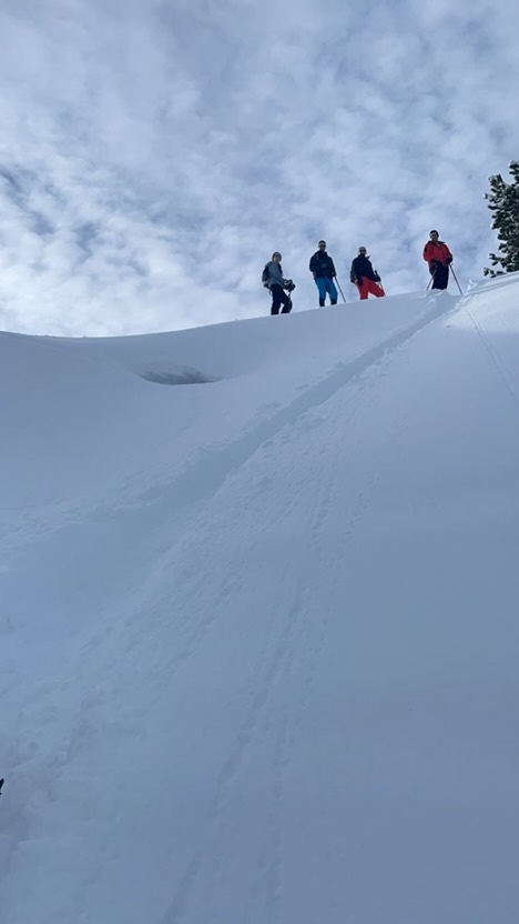 Canyon ou raquettes ?? 🤪🤪
@la_plagne #raquettesaneige #ski #skiholidays #snoshoeing #savoietourisme #laplagne #auvergnerhonealpes
