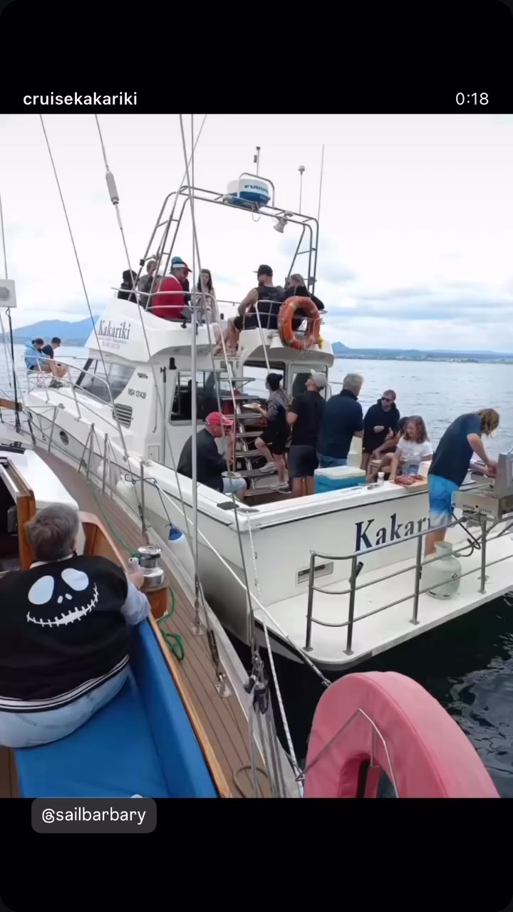 Do you have a large group of friends or family wanting to do something fun together? No problem we can provide a double boat charter then everyone is happy. #sailingtaupo #maorirockcarvings #ecofriendly #lovetauponz #AutumnDeal #privatecharter #doubleboatcharter #swimming
