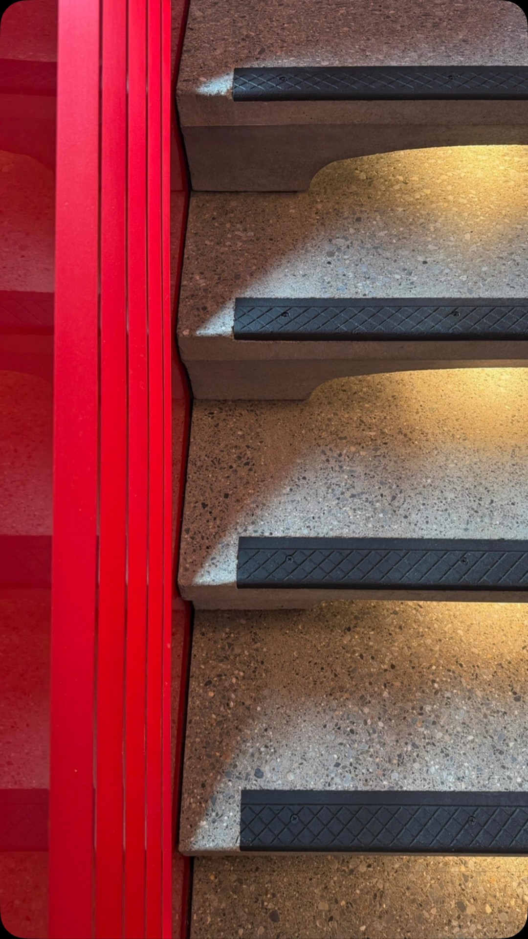 Edges cast in shadow, concrete catching light, a staircase that doesn’t just lead…but lingers
.
.
#luxurylifestyle #greatclients #finehomebuilding #archdaily #archilovers #customhomes #coastalliving #familyhome @ospreybarns @focalmetals #bojadzicmasonry #concretestairs #mancavedecor #homecarcollection #ferrarired
.
.
@andrewbartolotta_aia
@hobbs_inc
@marras.curtis_lighting_design