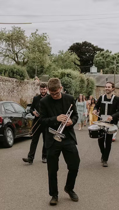 Scenes in Regent’s Park!
.
.
.
#TheLondonStrollers #RoamingBand #LondonRoamingBand #BrassBand #StrollingBand #AcousticBand #LuxuryEvents #LuxuryWedding #InternationalBand #London #EventProf #WeddingPlanner #LondonBrassBand