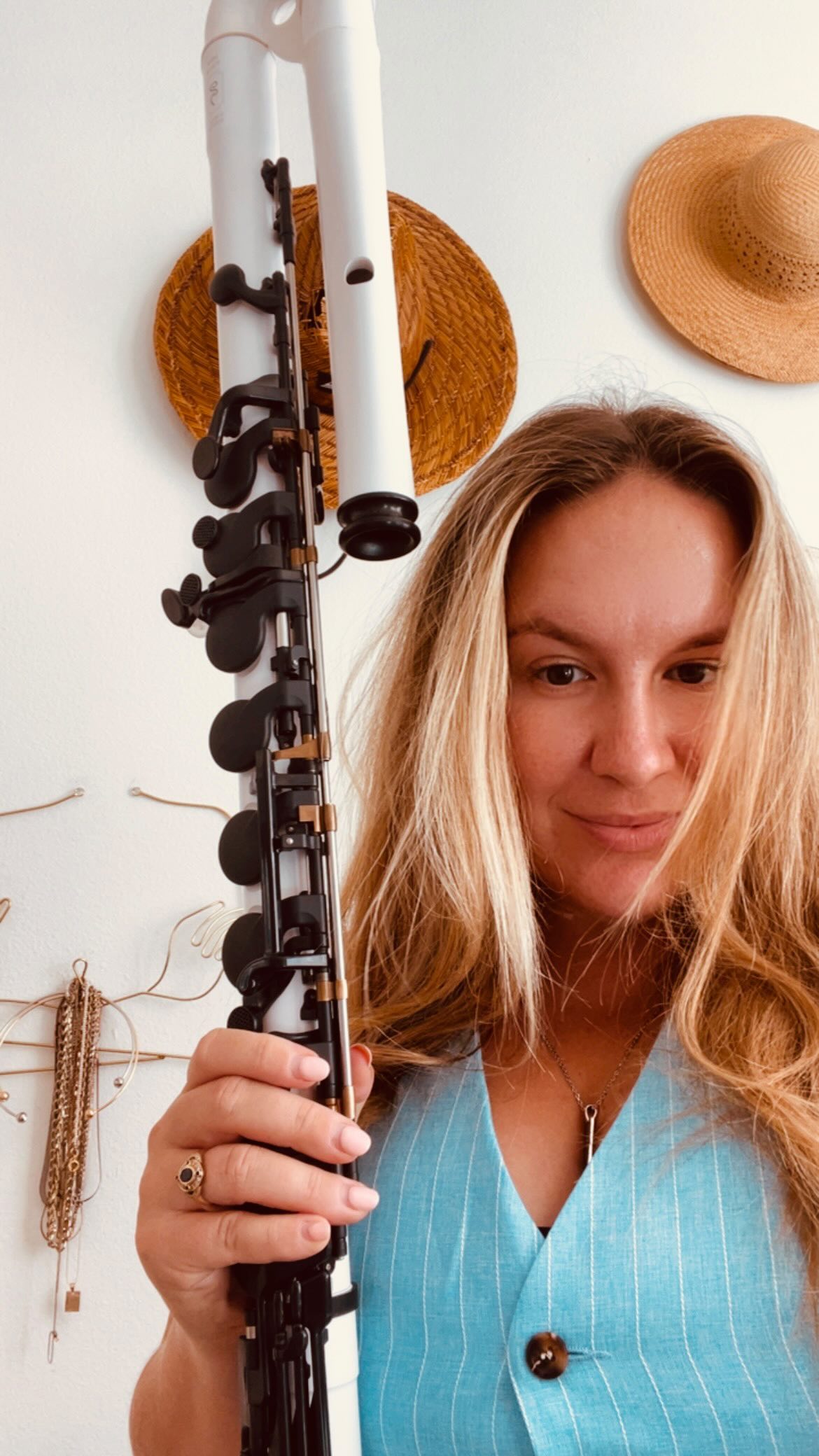 Getting ready to San Antonio @nfaflute ‘24!
Excited to join @kellywatsonflutist in Edgewater by @marcosbalter for The New Americans II, on Friday at 11 am IN 214D hall.
Schnitzel 🐶 tried his best in covering Kelly’s part 😆
Who am I going to see in San Antonio this week? 🙋🏼♀️
#americancomposers #americanclassicalmusic #newmusic #bassflute #guoflutes #flutist #flute #flutistry #nfa2024 #flutemusic