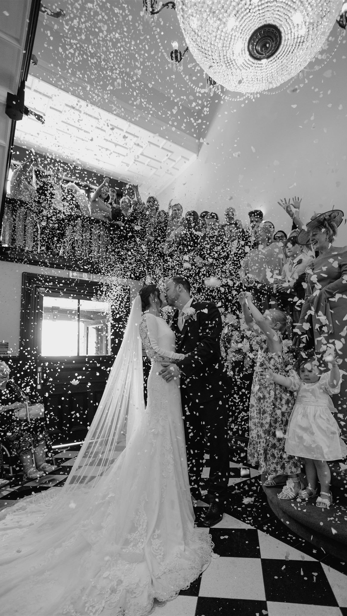 There’s no such thing as too much confetti! 🤍
I love to capture snippets of your day whilst shooting 🥰
Venue: @swynfordmanor
Videography: @keanboothweddingfilms
Content creator: @socialsisters_uk
Florist: @designerflowersessex
Music: @swingsblues @amaryllis_duo
Cake: @bloomingmarvellouscakes
-
www.oliviaamyphotography.com
-
-
#yorkphotographer #yorkphotography #ukphotographer #wedding #weddingphotographer #weddingphotography #blacktie #ukweddingphotographer #yorkweddingphotographer #yorkshireweddingvenue #yorkshireweddingphotographer #ukweddingphotography #luxuryweddingphotographer
