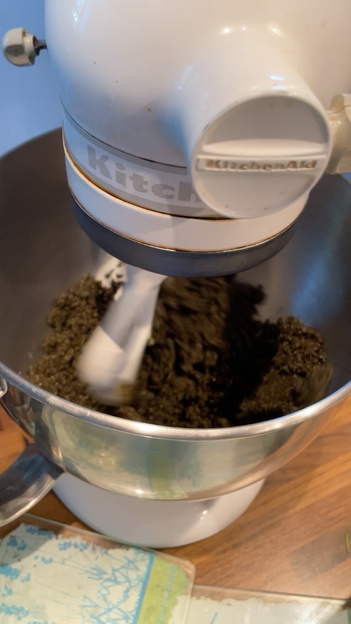 Le chanvre ça se mange !!!! Le chènevis, sa graine, est riche en protéines, acides aminés, oméga 3 et 6 !!!!
#chanvre #chenevis #sablé #biscuit #proteine #proteinevegetale #proteinevegetali #mogneville #oise #hautsdefrance #valleedoree #plainedestrees