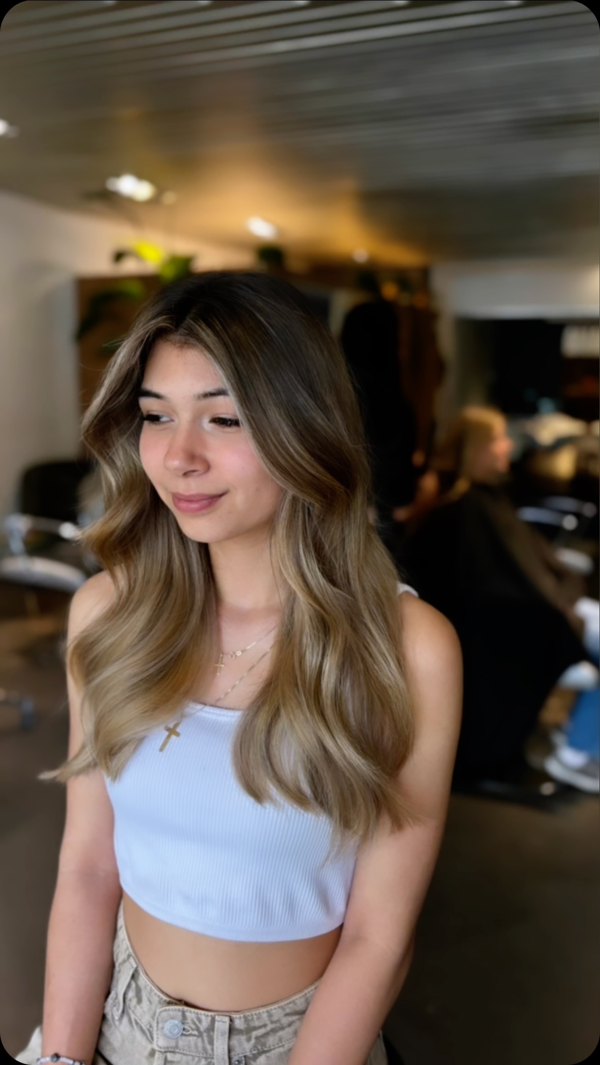 Balayage season ✨
Do you know that we’ve created our own signature balayage technique, what comes with such a soft blend that you can extend your color appointment by 6-8 months! We love a natural, effortless style with big impact 😍✨
#ecosalon #japaneseheadspa #hairinspo #organichaircolor #bestsalonnearme #signaturebalayage #balayagenearme #owaysalon