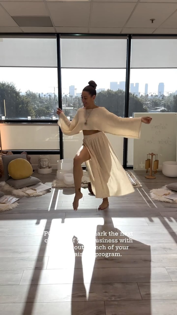 SOLD OUT Training Program 🙏
We had our 1st FUSION FEM module this past weekend and it was beyond sacred and epic!!!
I’m in such reverence and celebration of leading such a gorgeous group of women from the ages of 30-70 years old MAIDENS • MOTHERS • CRONES collectively to learn a new empowering and liberating way of living.
This course was designed and inspired my own healing journey of embracing a true Divine Feminine Lifestyle as a woman, mother and priestess healer. 👑
So much nectar!!! 🌸
Aho! 💃🏻
#celebration
#beyondacupuncture
#fusionhealing