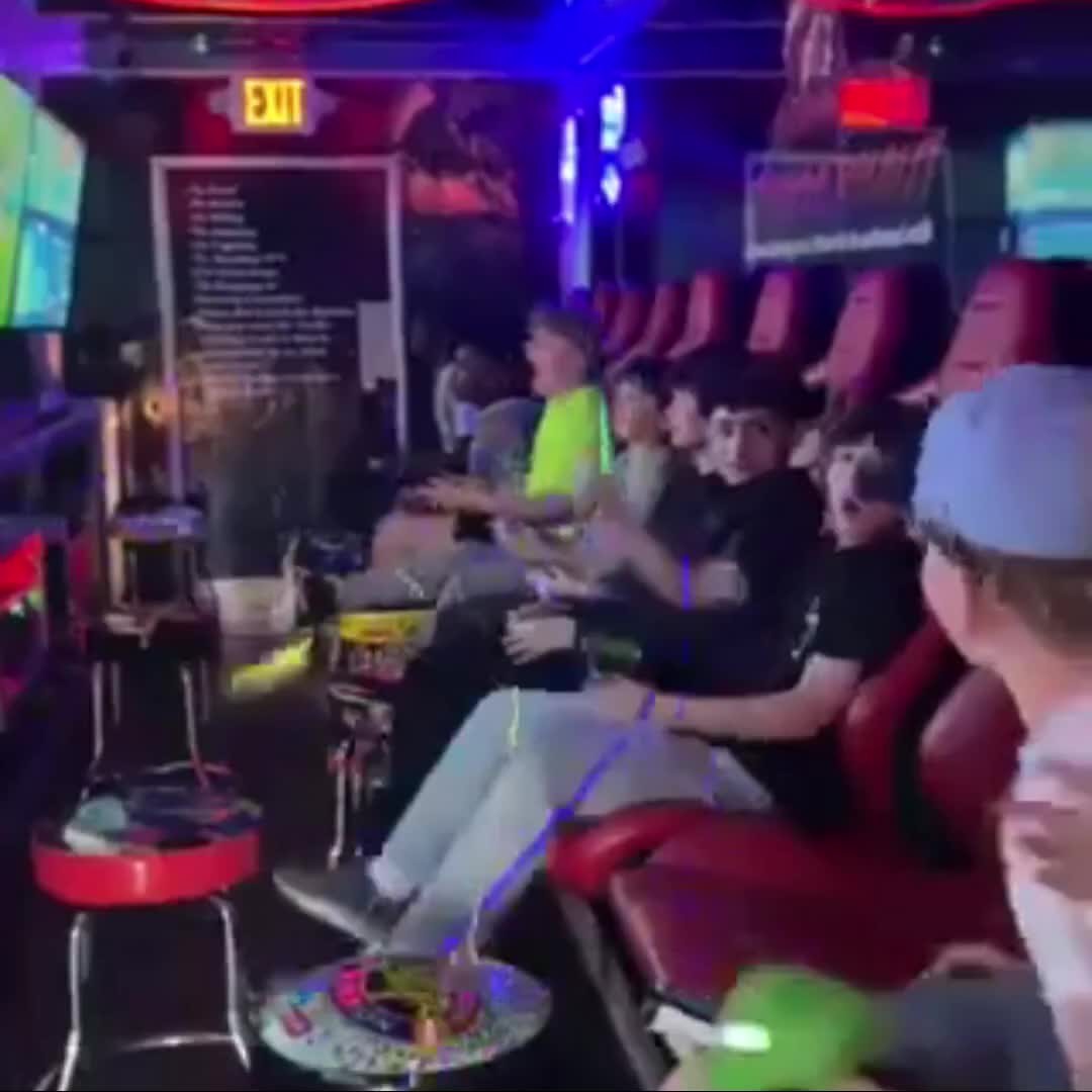 appy Memorial Day FLASH SALE 10% OFF ANY GENERAL PARTY! Sale ends @ 5pm on 5/27! Some limited June graduation season dates still available! Use code: MEMORIAL10 at checkout! Standard service area only. See website for other details at www.gamejuggernaut2.fun
#FAMILYFUN #XBOX #PS5 #NINTENDOSWITCH #NINTENDOSWITCH2 #MARIOKART #GAMETRUCKPARTY #PARTYIDEAS #PIERCE COUNTY #THURSTONCOUNTY #GAMINGPARTY #VIDEOGAMEPARTY #MINECRAFT #GRADS #GRADSANDDADS #HAPPYMEMORIALDAY