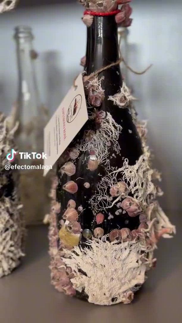 Effet Málaga @efectomalaga #malaga effet #scaramujowines #wine #tastingwine #underwater #gift #perfect #expérience #Malaga #spain #estepona #tour