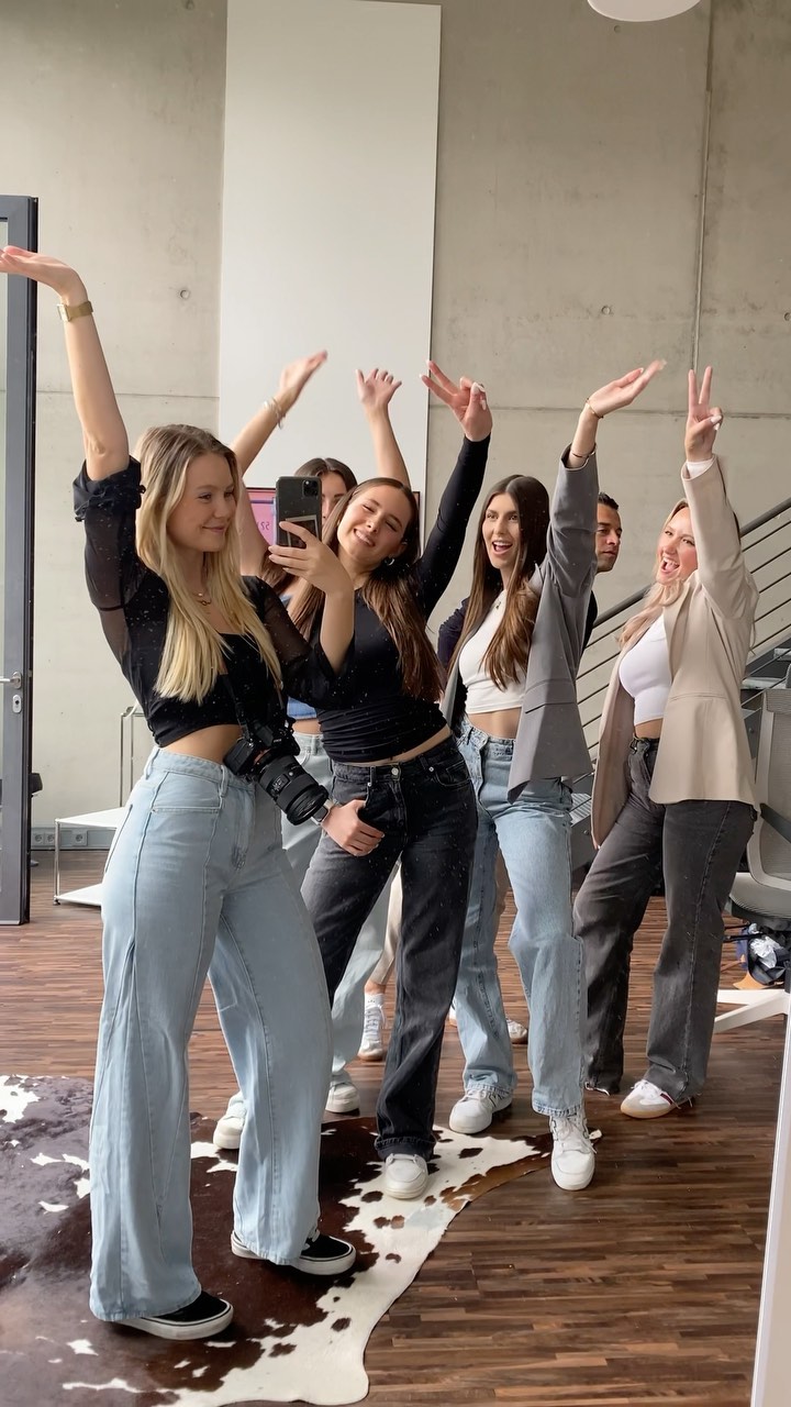 behind the scenes🎥📸