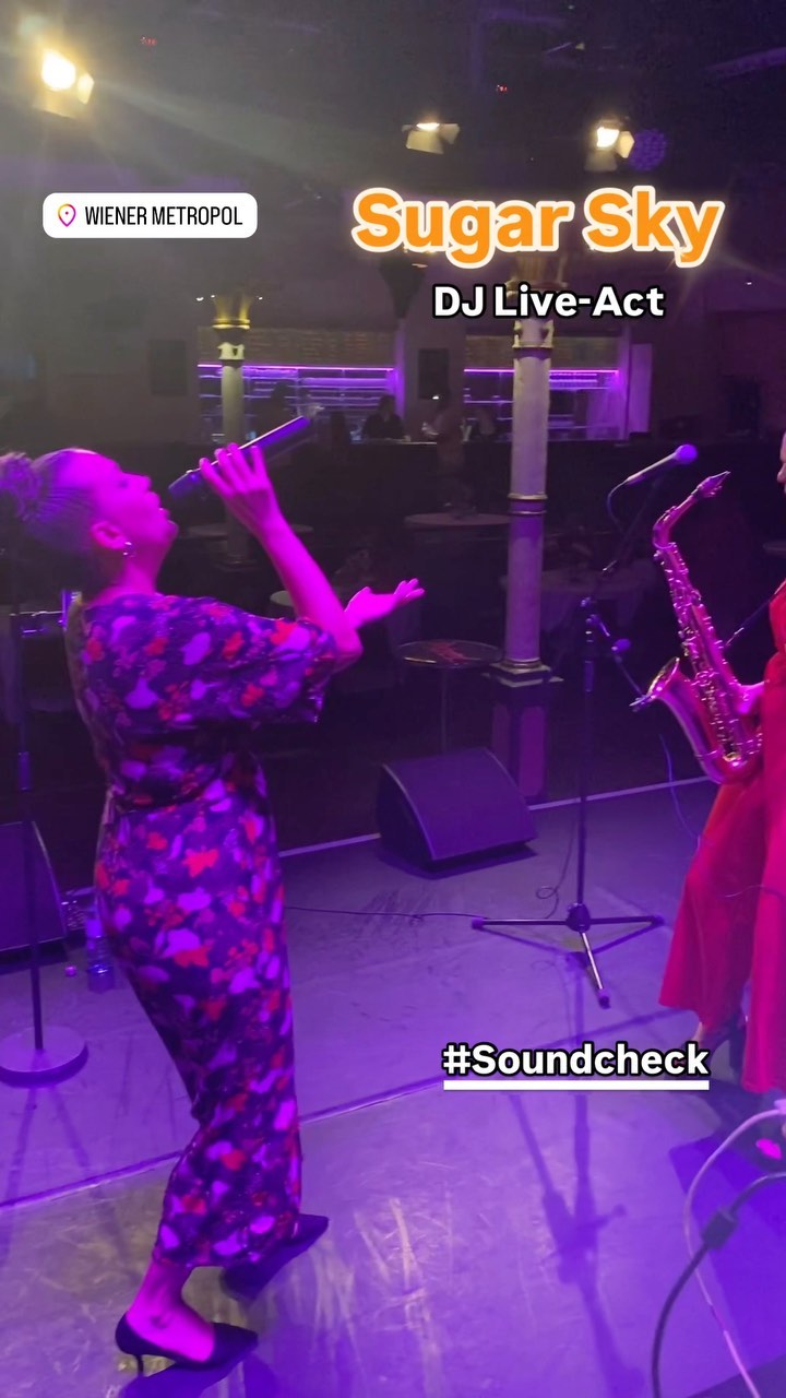 #Soundcheck for our show at @wienermetropol at the summer party of @otisaustria!
Wonderful location with a great sound & light team!
Thanks to @sugaroffice_artistagency_shows and @happyundness 🩷
#SugarSky #DJLiveAct #Event #Liveband #Showact #Music #Entertainment #CorporateEvent #Band #Vienna #Austria #Wien #Partyband #evententertainment #Artistagency #quartet