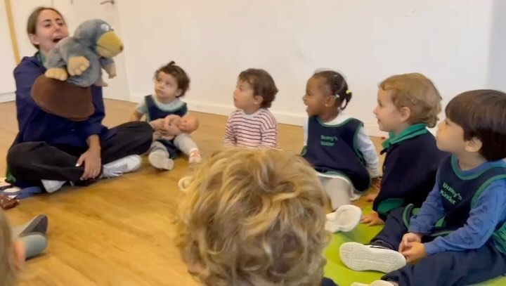 Green Class 1 learning about shapes