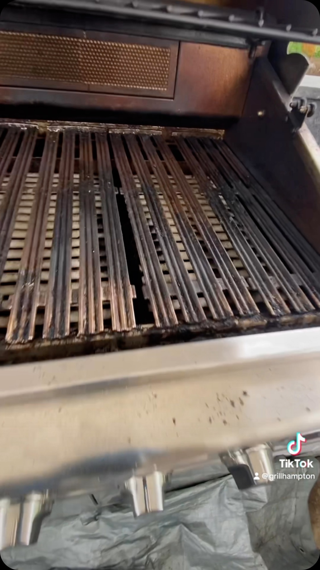 DCS grill cleaning