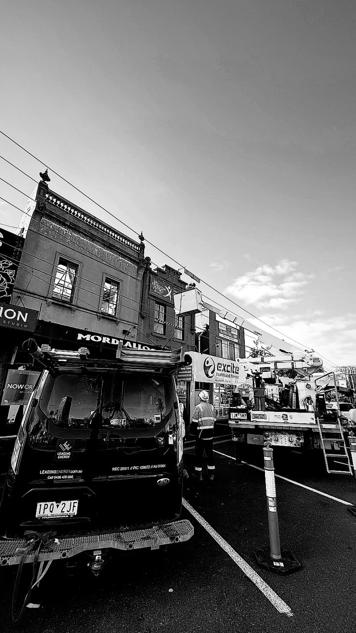 LaCabra Mordialloc … Getting some power on
The boys working alongside United energy to deliver power to this sleeks and beautiful looking switchboard 💪💪
#LeadingEnergy #PowerUpgrade #3PhasePower #EnergyEfficiency #switchboard #upgrades #electrical #HWMF #work #melbourneelectricians #warm #mentone #mordi #blackrock #brighton #Construction #melbourneconstruction #renovations #warm #heatingandcooling #heating #heat #brightonelectrican #baysideheatingandcooling
