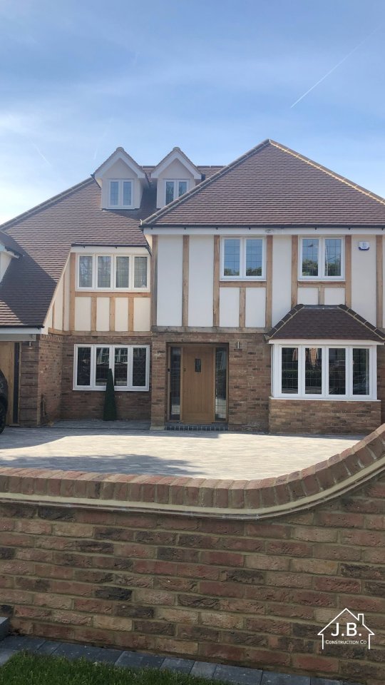 Transforming your life and home, one brick at a time.🏗️
#JBConstructionCo #LocalBuilder #BuildWithPrecision #HomeRenovation #BuildingDreams #Craftsmanship #ConstructionLife #LondonBuilders #QualityConstruction #BuildItRight #Brentwood #Essex
#Billericay #upminster #bricklayer #brickyessex #essexbricklayer #essexbuilder #builderessex #billericaybuilder #brentwoodbuilder #upminsterbuilder #hornchurchbuilder
