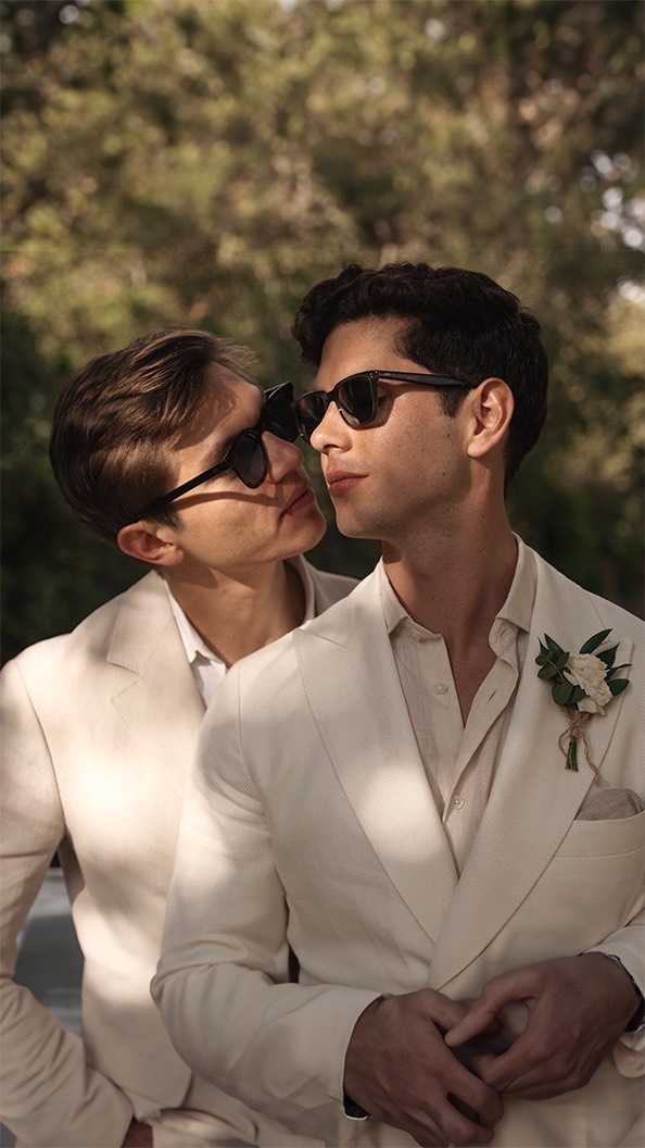 “Call me simple but I wake up every morning, give him a kiss and it’s already the best day, with my best friend who I adore and I know loves me the same way”
These words really stuck with us. Love is not limited to grand gestures or special occasions, it’s the presence in the little everyday things and the small acts that make your heart skip a beat.
Adrian and Jack, your love is beautiful and inspiring. @anradu @jalxnd best ceremony entrance ever!
Amazing working with you
Photographer @lucylouphotography
Music @lucaschitodj @panela.productions
Suits @brunellocucinelli_brand
Venue @sontogores
Catering @cateringmarcfosh
Deco @exquisitaenmallorca