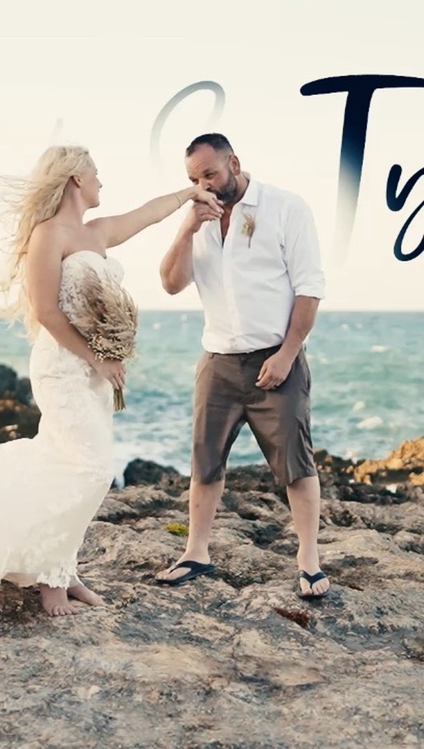 Love on cloud 9!!!
#jamaica #instadaily #instagood #trendingreels #fyppage #instalikes #bride #montegobayjamaica #weddings #weddingseason #destinationwedding #love #loveislove #montegobayvideographer #weddingdress #jpproductions #beautifulplaces #beautybloggers #voguewedding #munaluchibride #munacoterie