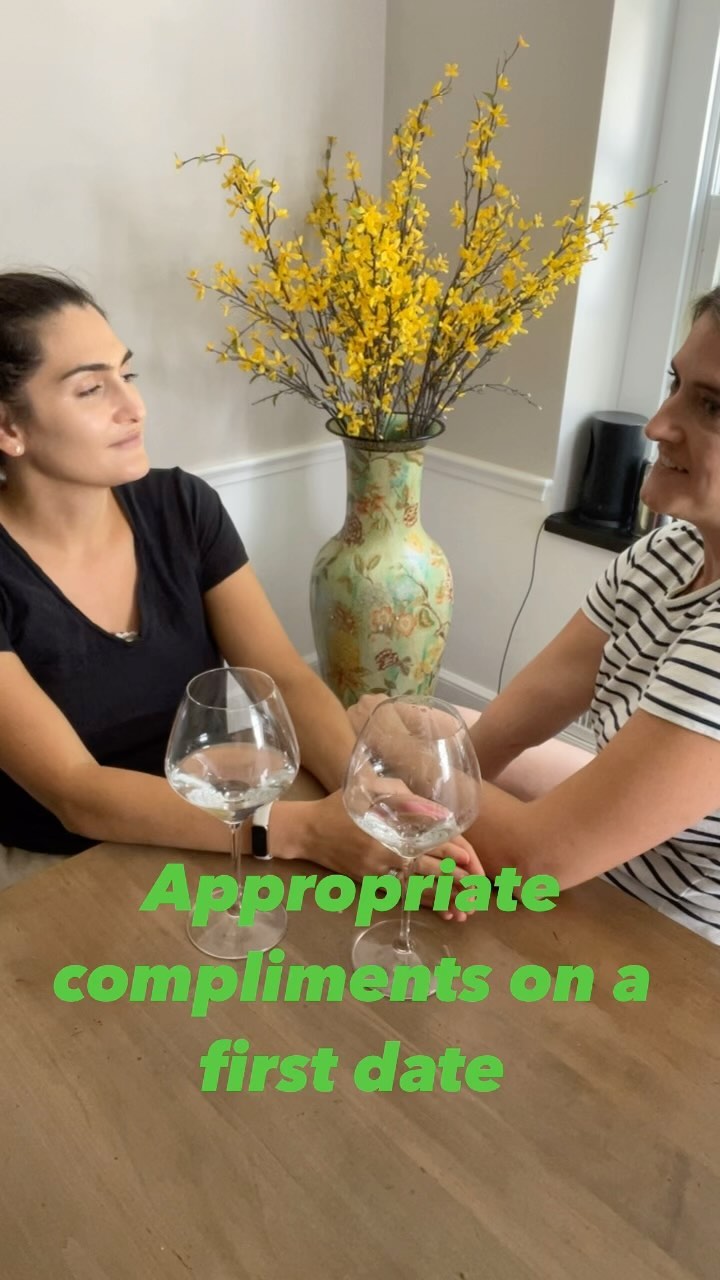 First dates can be hard! How do I give someone a genuine compliment without creeping them out?! Notice how Sarah gives Tandis specific compliments that sound authentic. The interaction between the two of them is comfortable and positive! #loveisblind #neurodivergent #autism #dating #compliments