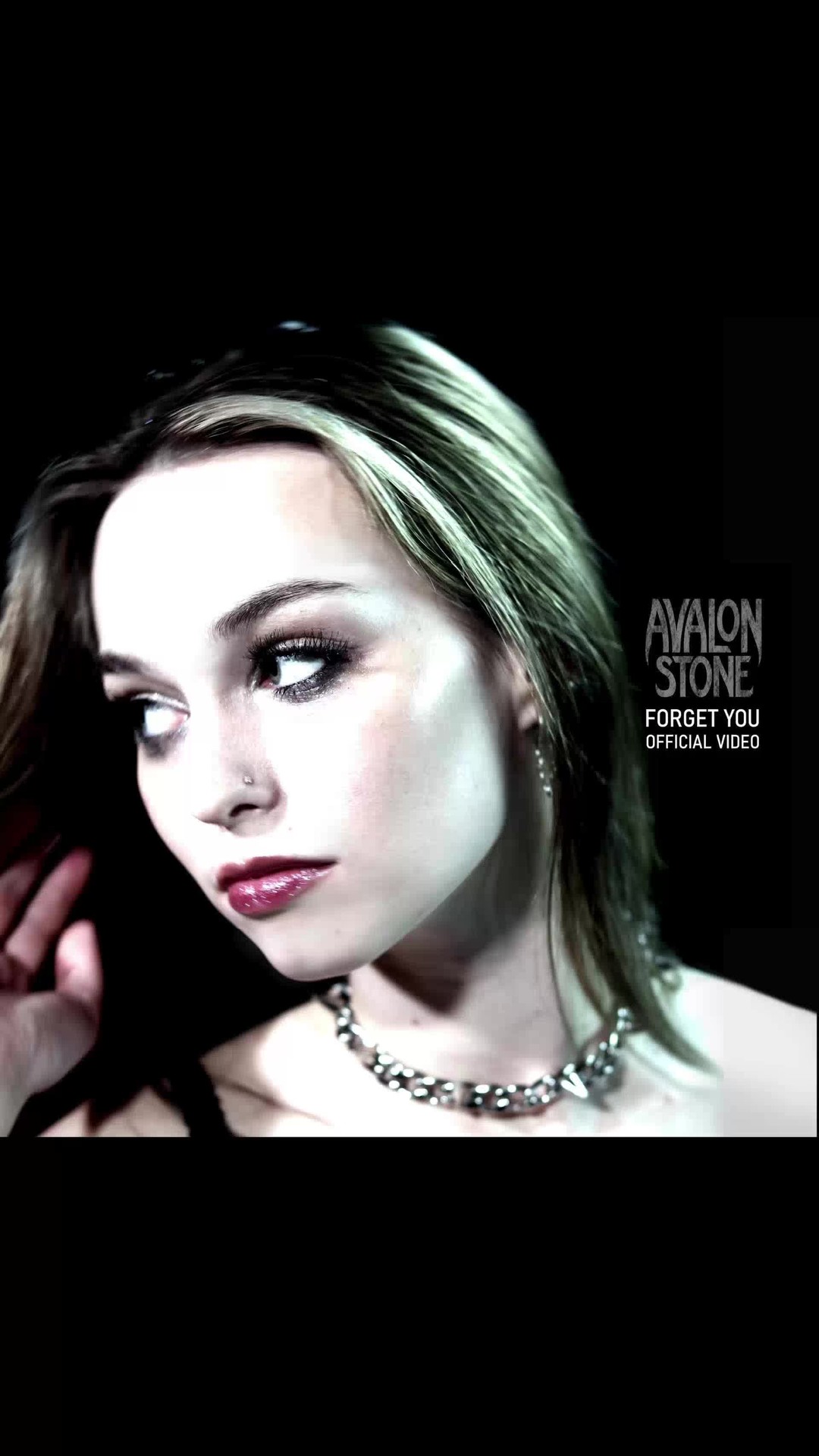 an early gift 🎁 the official video for Forget You is out NOW! check it out at the link in bio if you've ever had a broken heart.
ㅤ
this video is just the beginning of my origin story.
ㅤ
thanks to @canadiandaydream for everything they did to make this video a reality!
ㅤ
featuring: @vadymkosovych (actor), @clebbourgeois (guitar), @wesbartramdrums (drums), Brent Wilson (bass)
ㅤ
thanks to @stager.media for the video cover photo and behind the scenes footage (coming soon) and @tunemagemedia for all the help.
ㅤ
and thanks to my cowriter Taylor @sierrapilotmusic, @dietztagram for the production on Forget You and @svnshoots for the single art.
ㅤ
#rockmusic #grunge #musicvideo #newmusicfriday #canadianmusic #rockvideo #metal #altrock #alternative #girlsrock #femalefrontedband #indiemusic @cmincubator @womeninmusiccanada