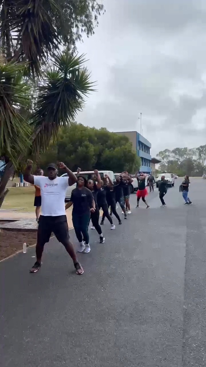 Another highlight of our day with Ithemba Labs and Didiers awesome moves!
#CorporateWellness #MovingOurBodies #BodyFutureGym #WellnessDay #MoveYourBody #fitnessmotivation