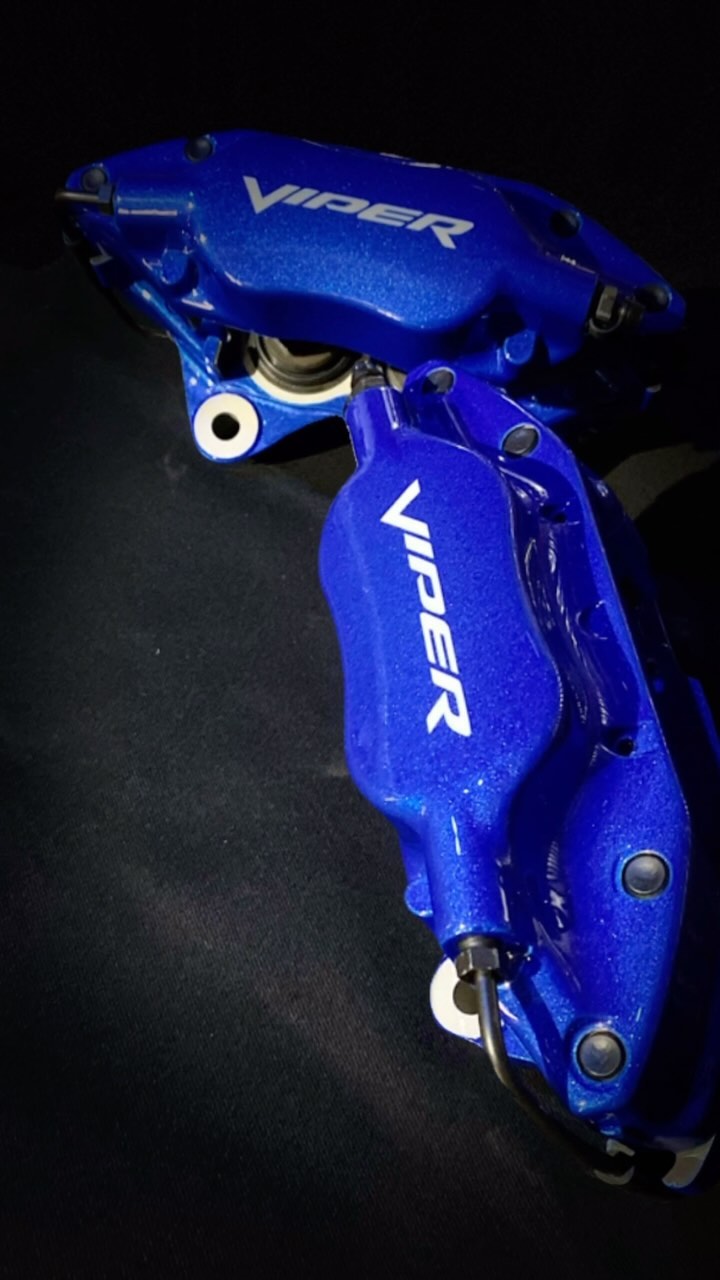 Gen 1/2 Front Viper calipers with updated logo. Illusion Blue-Berg & Stone White powder coating. Cerakoted hardware, crossover tubes, bleeders, pad guides, & between caliper halves.