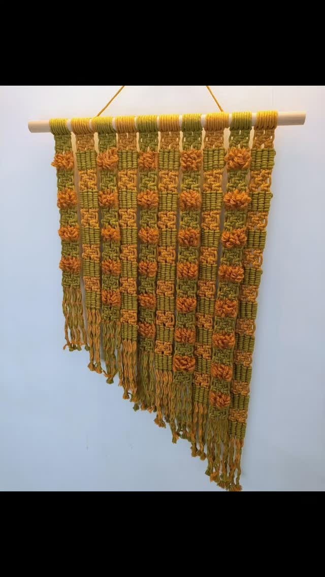 'Field of Gold' - a unique and texturally-rich piece inspired by the golden autumnal colours of ripe cornfields. Chunky and intricately knotted with recycled cotton cords and soft mohair. 500mm x 950mm.
karenmorganart.com
Info@karenmorganart.com
#texturalart #macramewallhanging #interiordecor #artistsoninstagram