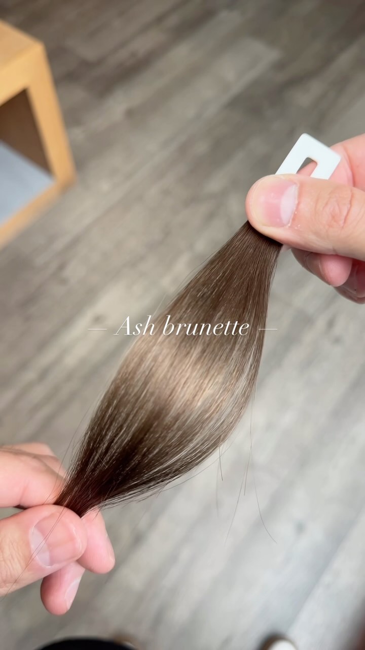 Brunette Hair Inspo -Igora Vibrance 7-1
with 6 vol developer processed for 20 minutes. What should I try next for my next video series: experimenting with toner or exploring a different color formula?
#expensivebrunette #ashbrunette #chocolatebrownhair #toner