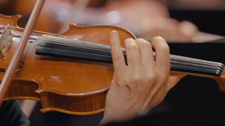A memorable opening concert of @festival_international_colmar with @alainaltinoglu conducting Orchestre Symphonique de la Monnaie ! The video is available on @arteconcertfr 🎥 #arteconcert #concert #ozangoteam