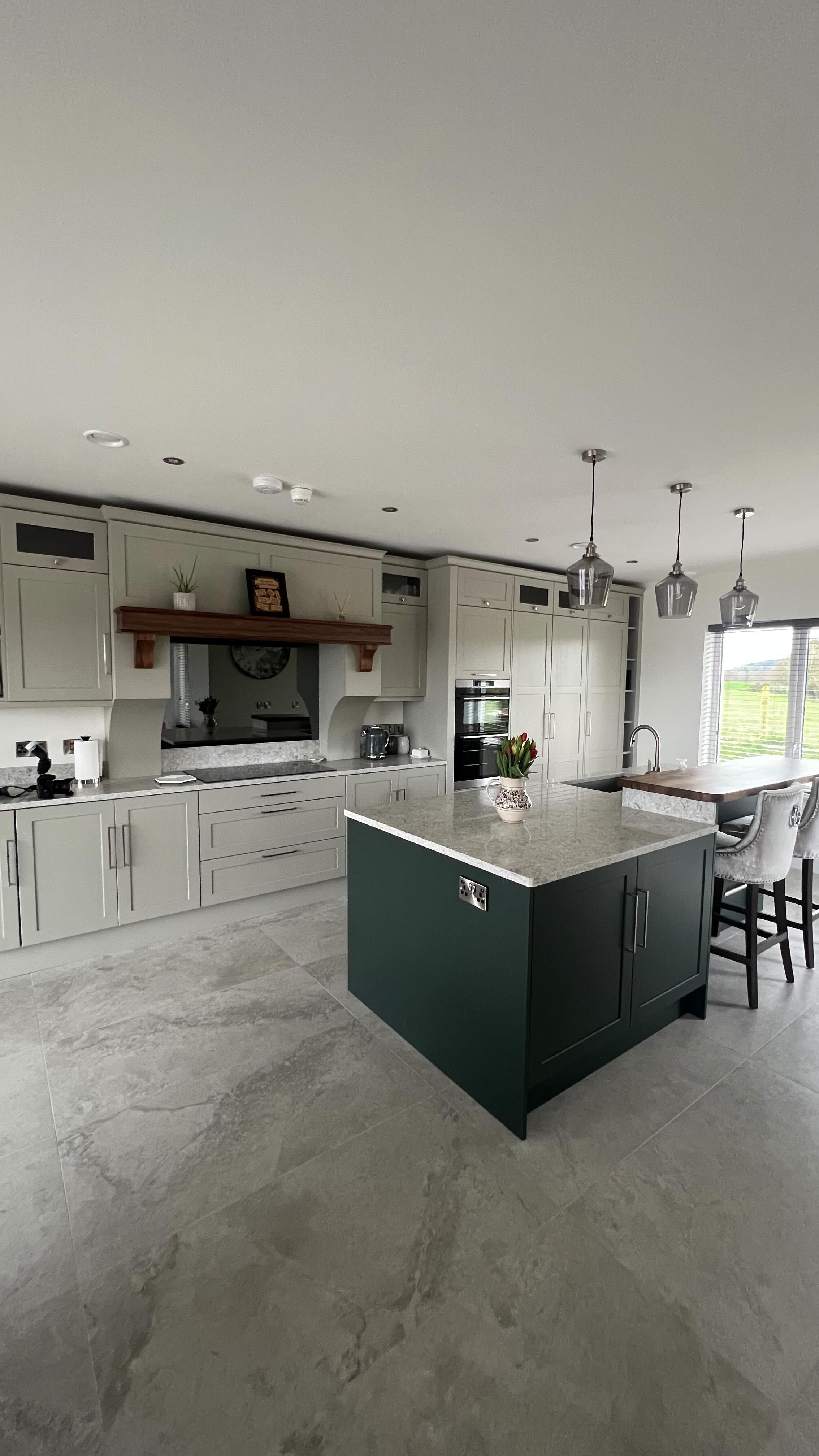 Deep Forest Island & hidden Pantry🌿
The elegance of the heritage green island and the seamless integration of the hidden pantry. Elevate any kitchens style and functionality.
#kitchen #kitchendesign #kitcheninspo #designideas #inspo #homedecor #home #easyliving #hiddenpantry #greenkitchen #homely #interiordesign #dunlopkitchendesign #newbuild #newbuildkitchen #renovation #modern #modernkitchen #selfbuild #cleanliness #bespoke #contemporary #tiktok #stayorganized #cooking #recipe #itsallinthedetails