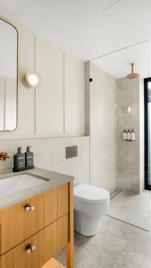 I see some amazing bathrooms in my job - beautiful materials and colours from minimalist to bursting with colour.
Which is your favourite?
I love the slate green and blues, they are the softest travertine and felt amazing to touch 💙
#byronbaybuyersagent #buyersagentbyronbay #northernriversbuyersagent #yourdreamhome #buyersadvocate #byronbaylifestyle #hinterlandpropertysearch #lifestyleproperties #mypropertysearch #byronbay #mynewhome #realestateexperts #realestateadvice #homeforsale #luxuryrealestate #housegoals #homesweethome #luxuryhomes #howcanihelp #buyersagent #propertyhunt #home #newhome #beautifulbathrooms #cedarhills #worldofinteriors #felicitymackenziebuyersagent
#mortgagebroker
#tweedcoasthousesearch