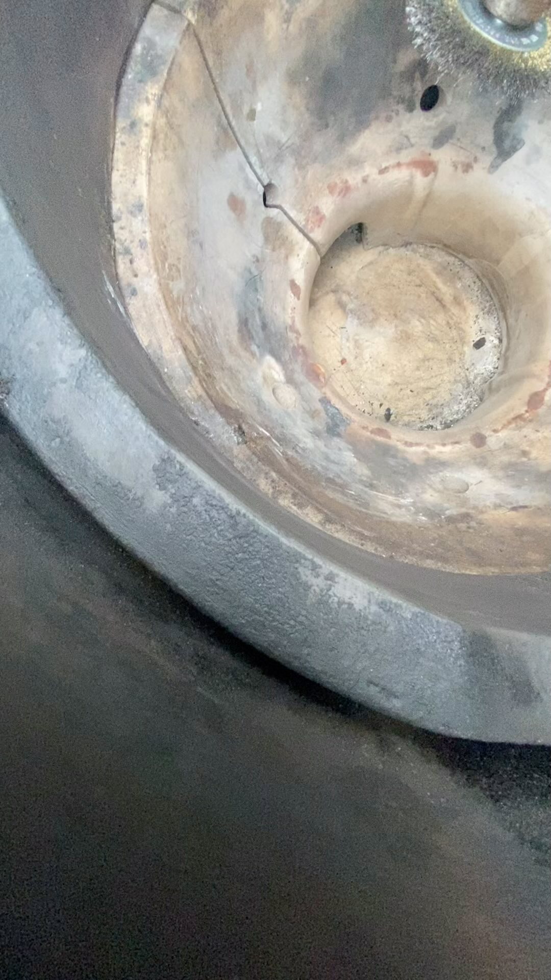 Cleaning a Green Egg