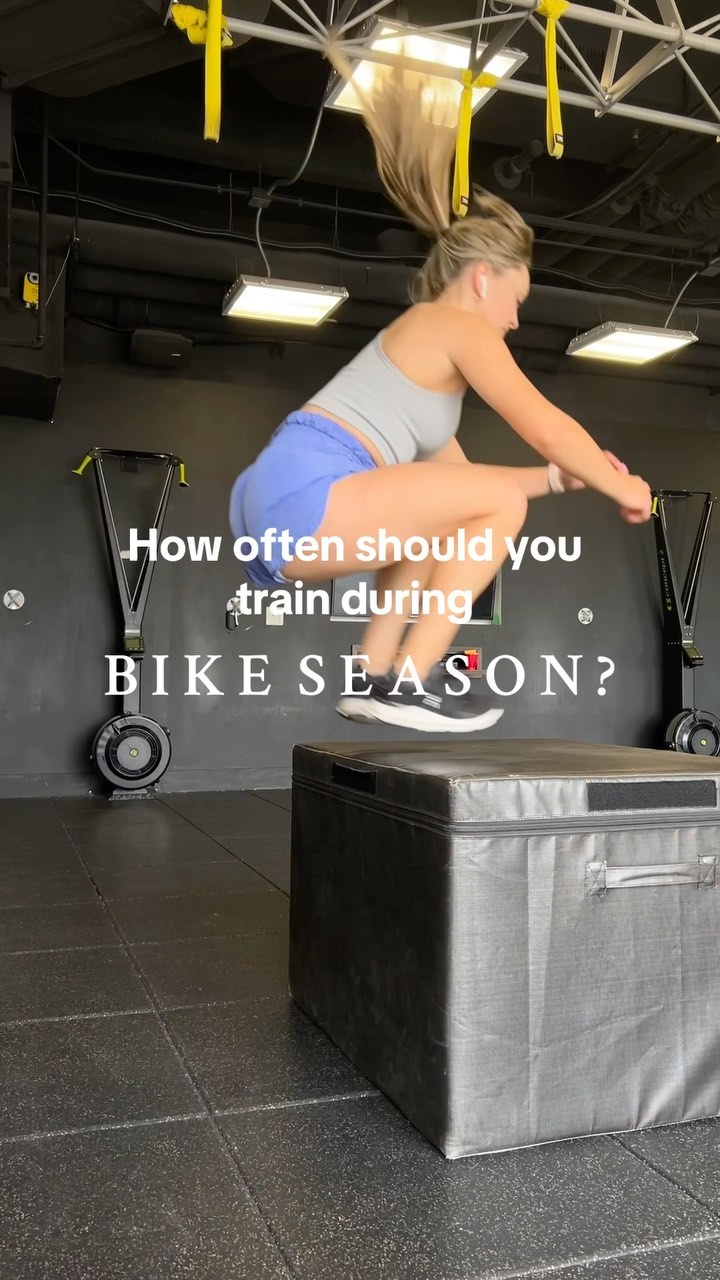 ⬇️🚲💫💪🏼
How often should you be training during bike season?
Well, that depends a little on you and how often you’re riding. The goal of training is to improve performance on your bike, so we’re definitely not trying to cut down on days on the bike to be in the gym.
As long as you have energy for your rides and are recovering well, 3 times/week is optimal— but if you’re newer to the gym or ride 5-6 times/week, twice a week is also entirely beneficial.
If you’re not sure how to fit in your rides AND workouts, our On-Demand programs have 3 workouts/week and get you in and out of the gym within 40-50 minutes.
You don’t need hours of training to get results 🩷
#sportsperformance #performancetraining #mountainbike #mountainbiking #downhill #biking #downhillmtb #mtb #personaltrainer #strengthandconditioning #personaltraining #outdoorsports #fitness #boiseidaho #idahofitness #idahooutdoors #moto #bootygains #gluteworkout #glutes #conditioning #athlete #strengthtraining #mobility #mobilitytraining