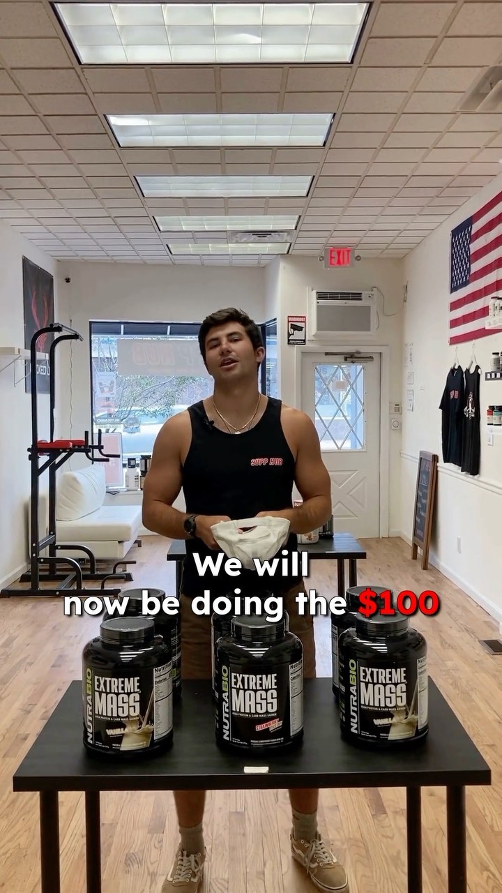 Congratulations to the lucky winner of our $100 gift card giveaway!
Thanks again for helping us celebrate our one year anniversary last weekend!