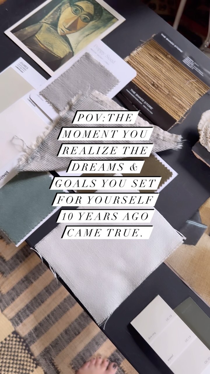 I’m not sure who needs to hear this, but I just wanted to share. I am a chronic journal starter, meaning, I tend to start journals but never finish them 🤪 so I have a bunch of old journals that all start with good ideas and intentions but most of which are half baked. This has kind of made me feel like someone who doesn’t see things through, but when I went back to read some of these old journals, it really was, I think, a moment that I just needed to write it all down and then move on, because I found a half baked old journal and read a few big dreams I had—one being ‘I want to be an interior designer’ and another being ‘I want to do something creative every day at work’. And here I am. The point is. Even if you write it down and never look at it again, doesn’t make it invalid. For me, (obviously) the key is write it down, write it down and then write it down again. If you want it, it will happen. Anyone else? 🙋🏻♀️
#interiordesign #interiordesigner #dreambig #journaling #writeitdown