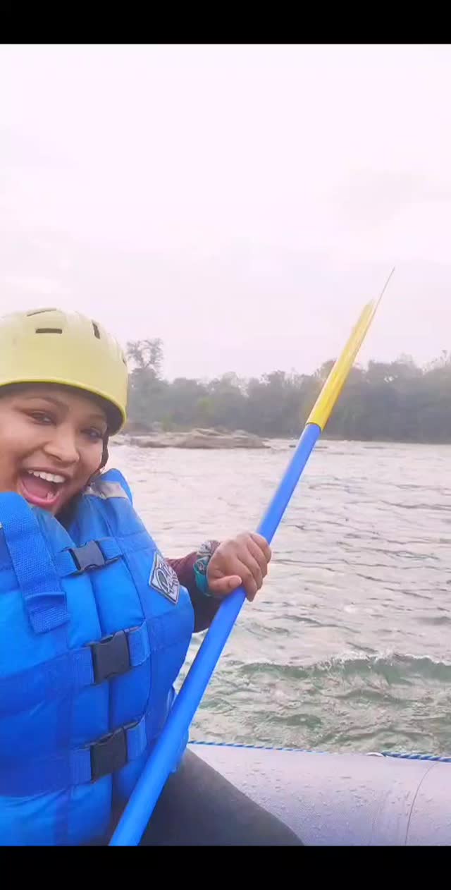 ❤👈🏻Because when you stop and look around, this life is pretty amazing 😍🌊
📍Betwa River, Orchha, Madhya Pradesh
#KhoyeSe #madhyapradesh
@makemytrip #MyIndia