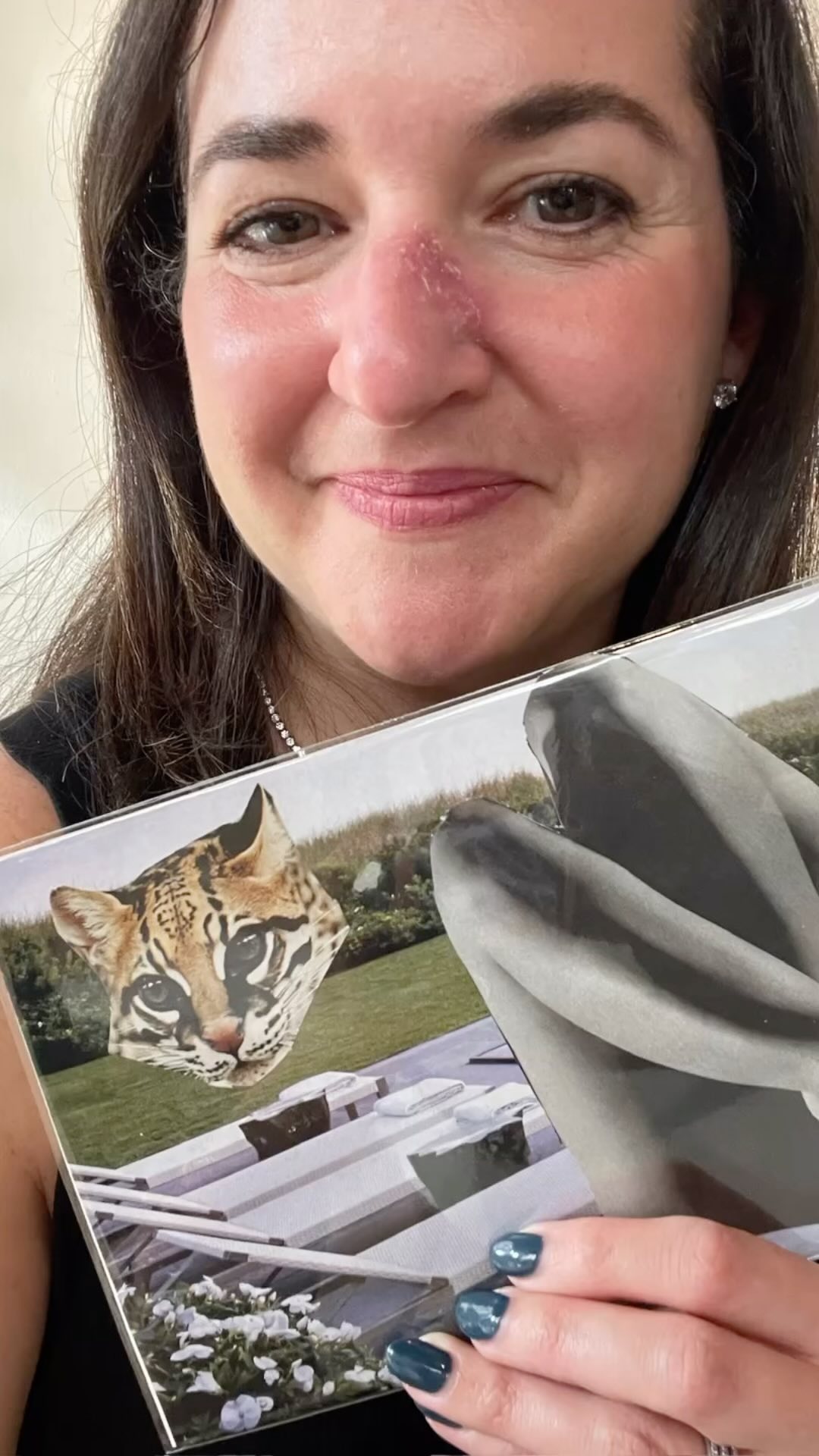 Last week, I had the great opportunity to join the SoulCollage® Open Studio at @altarcommunity with @consciousnessconcierge . There, we all leaned into creativity without any expectations.
It was a playful, yet profound experience, giving us space to connect with parts of ourselves that are often left unexplored. 🔍 ✨
In the Soul Collage process, you don’t overthink the images that you select. As you look through them, you follow what sparks something in you, and you don’t try to make sense of or intellectualize it. 💫
Once you’ve made your collage, you journal, letting your soul speak through the image.
We did this amazing practice before, at our 4th Rise Retreat this fall. Now, I have two cards and new perspectives; an evolution from my first one to this one.
My first Soul Collage represents me when I’m deeper in the swirl of chaos and confusion. Its message reminds me that I’ll eventually stop getting hit in the face with salty waves, if I trust my higher self to lead me to calmer seas. 🌊
My second Soul Collage represents the duality I possess. I can be hard and soft. I can be alert and relaxed. And that it’s all purr-fect. 🐈
With both cards, I found that my soul’s sense of humor wanted to come through. My soul loves to laugh and be witty, and it reminds me not to take myself so seriously. 😊
It’s always a powerful exercise. Would you try it? Let me know below. 👇
#leader #womeninbusiness #soulcollage #soulwork #visioning #powerfulwomen