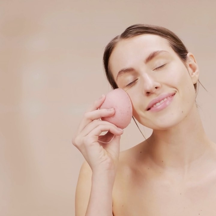 Le printemps est la 🌺🌸 prenez soin de votre peau avec sane beauté .@sanebeaute @massage @soinvisage 💆♀️