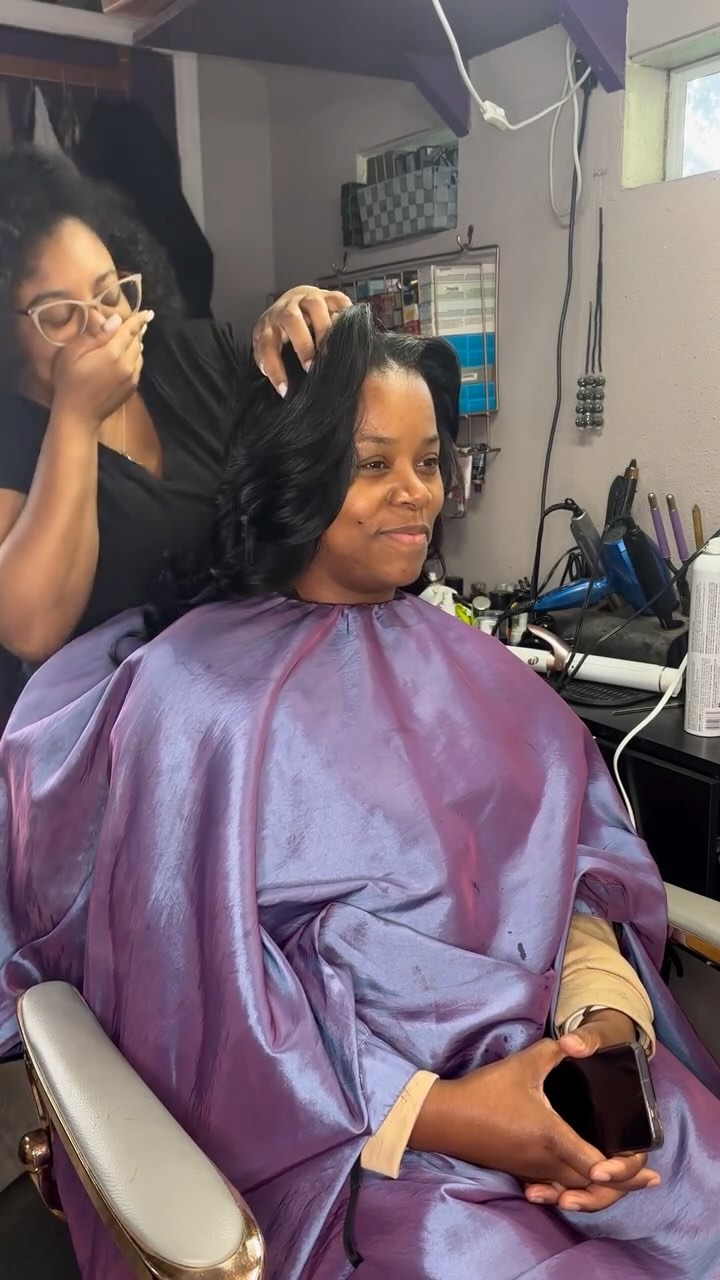 And if you think I’m here to play with ya, GAH DAMNIT IM NOT!
Please play with ya churren and not me!
I’m not sure who was more excited with this install!!!! I think it was me, honestly.
Luxury Traditional Installation. All installations include a shampoo, deep conditioning treatment, trim, braid down, and style of choice.
#houstonhairstylist #houstonhair #houstonhairstylists #houstonsewin #houstonsewins #pearlandhairstylist #pearlandhair