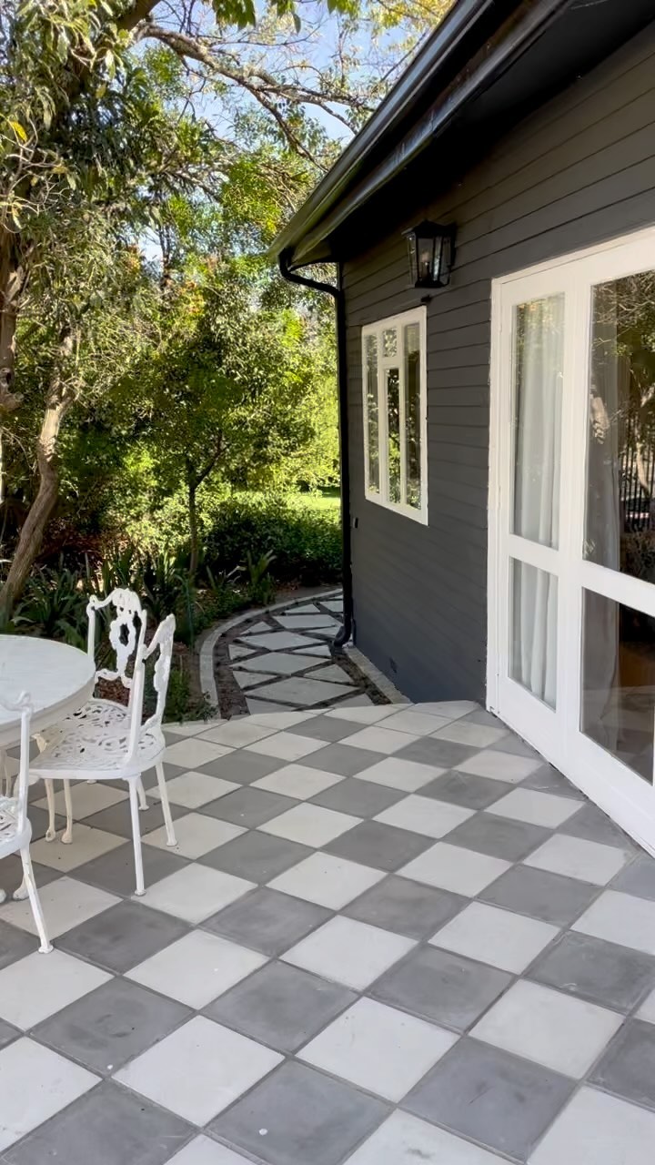 MODERN FARMHOUSE DESIGN
Today we’re featuring The Belmont - a Guesthouse situated in the breathtaking Franschoek region owned and run by CJ Stander & his Wife Jean-Marie.
This kitchen exudes a modern twist on traditional farmhouse style.
Modern farmhouse interior design incorporates classic details whilst combining them with modern elements for a sleeker, more refined aesthetic. A modern farmhouse style usually levels up the typically neutral colour palette of a more traditional style through strategic and playful placement of blue, green and black hues.
In this beautiful guesthouse kitchen we see traditional farmhouse elements with the large wooden island and wooden cabinetry paired with rustic chairs and sleek stone countertops & modern light fixtures.
The island strikes as an accent feature in a bold blue which adds a modern, contemporary element to this space and is further enhanced through the use of Neolith Calacatta Silk countertops for a feel of absolute luxury, comfort and modernity.
Our team at Rock & Stone installed this island and back cooker wall counters using Neolith Calacatta Silk with neatly mitred downstands on all exposed edges to create a thick counter look.
Ceramic tops are perfect for guest houses, hotels and other high traffic areas to due to their incredible durability, low porosity and super low maintenance! These surfaces are heat, scratch, stain and UV resistant as well as water repelling and hygienic so one can see why it’s a great choice.
We are grateful to have worked in collaboration with Core Interiors and CJ Stander & Jean-Marie in creating this haven.
May it bring joy to all who visit!
Be sure to check out @_thebelmont_
Kitchen: @corekitchens
Countertops: @neolithofficial
Interior Design: @ivydecor.design