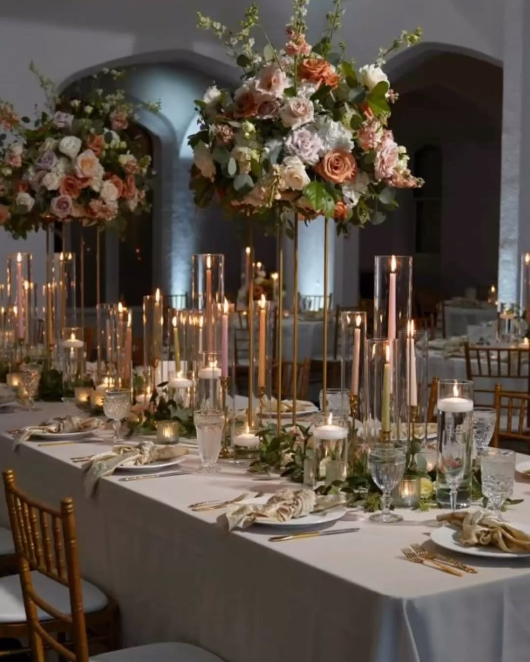 Bailey and Darren had a beautiful wedding reception.
Wedding planning and design: @weddingsbyepic
Photo: @jaimiedeephotography
Venue: @callanwoldefinearts
Catering: @zestatlantacatering
Cake: @kellysweddingcakesatlanta
Band: @emeraldempireband
Dress: @thesentimentalistatl
Hair and Makeup: @makemeupga